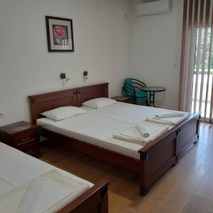 Хотел ИН- Чањ