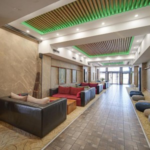 RIVERSIDE 4*