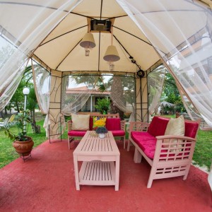 Вила Tsitsirikos - Торони 