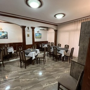 Хотел ИН- Чањ