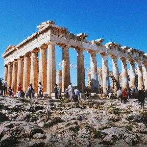 Атина 8ми Март